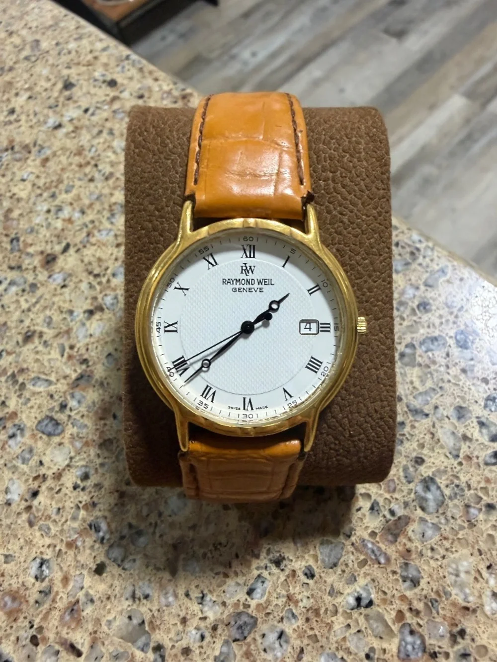 90’s Raymond Weil men’s Gold plated watch